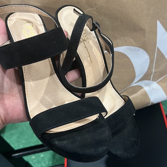 🖤 Olivia Ferguson shoes Forever21 open toed heels - Picture 6 of 10
